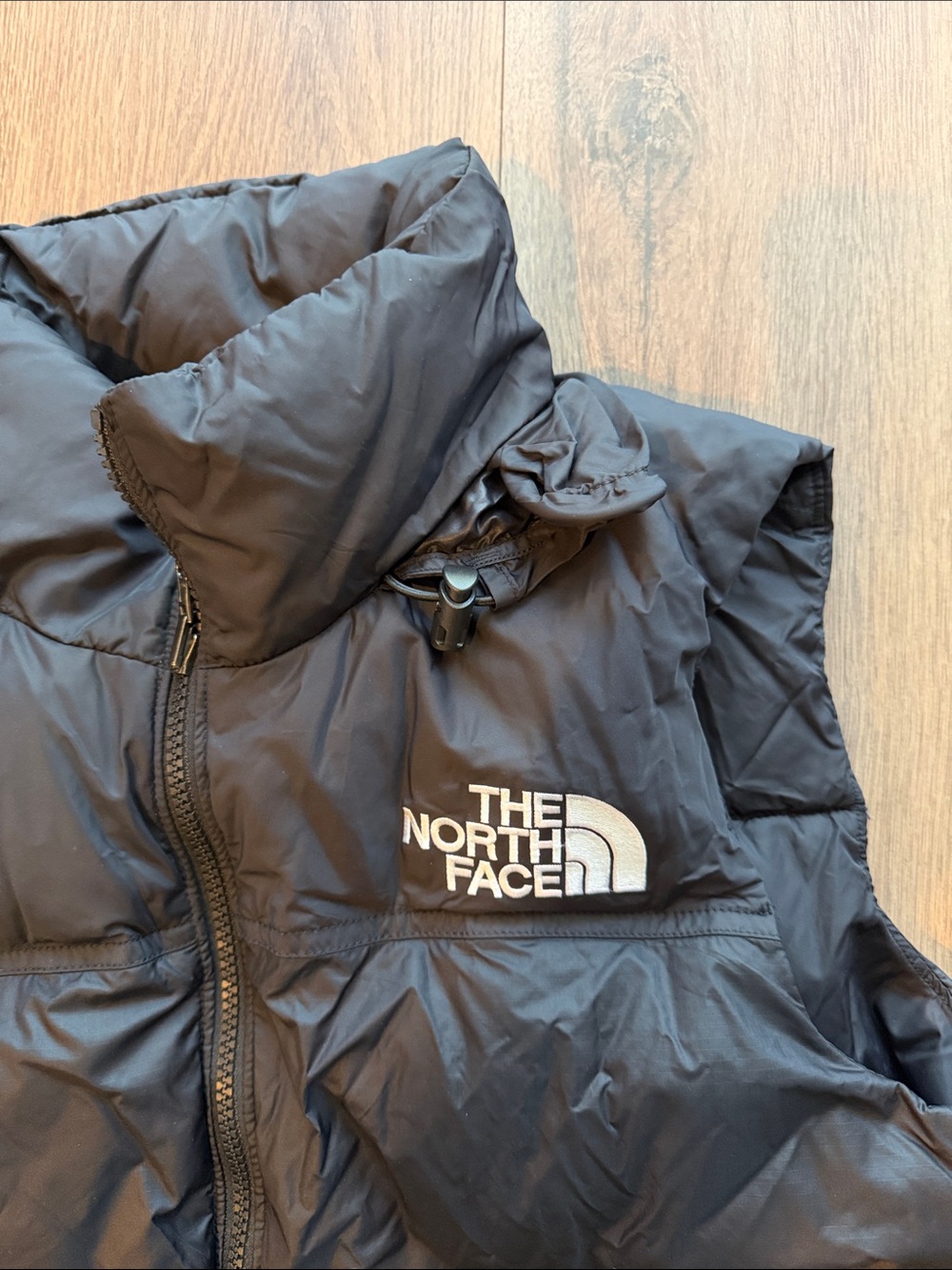 The North Face 1996 Retro Nuptse Logo Down Vest- size Medium - Picture 4 of 10